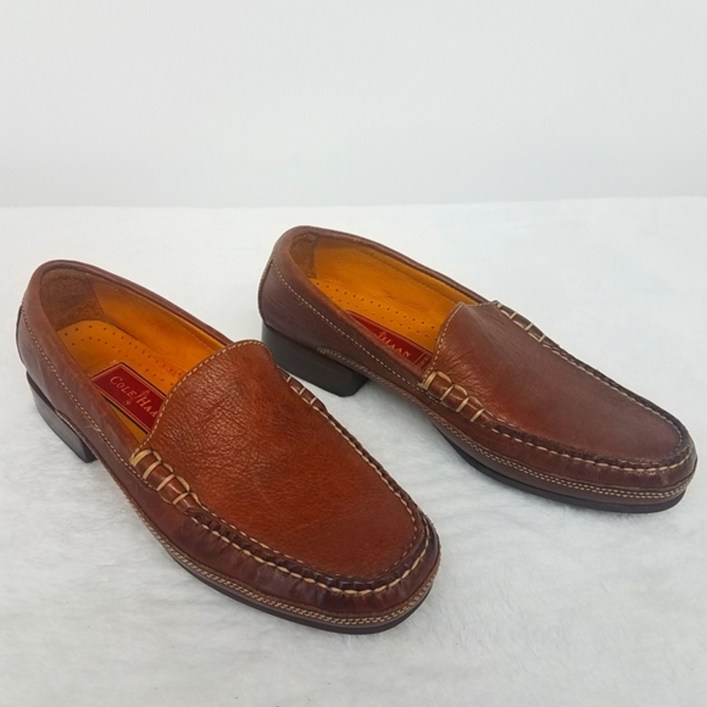 Cole Haan Brown Slip-on Leather Loafers, Detailed Stitching Sz 5.5